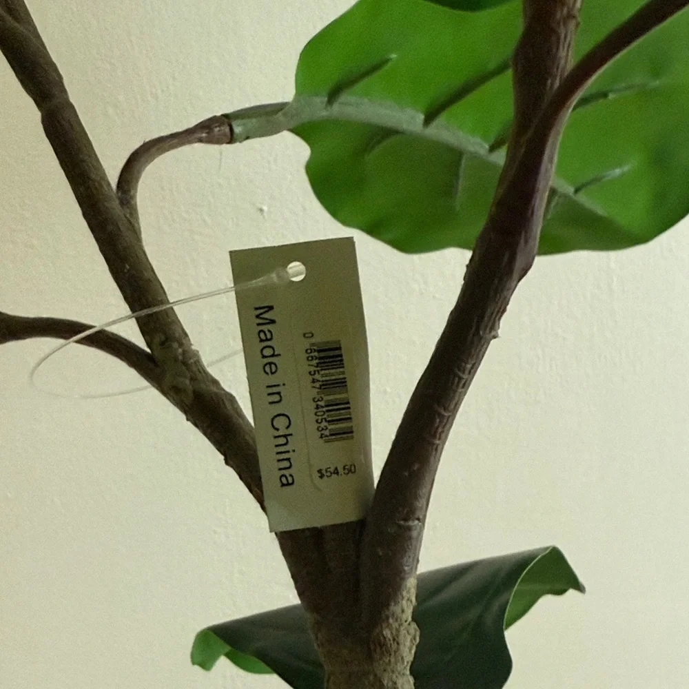 Artificial Fiddle Leaf Fig Tree in Black Pot - Picture 4 of 6